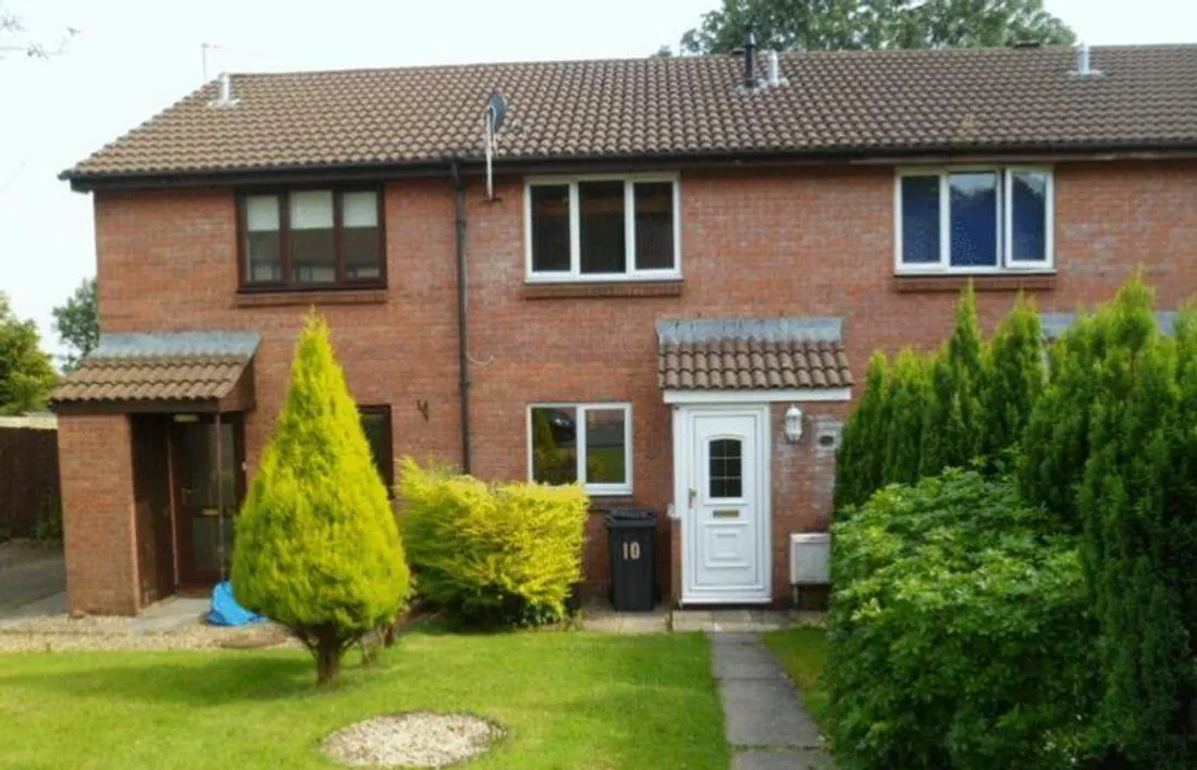 House Open Hearth Close in Pontypool