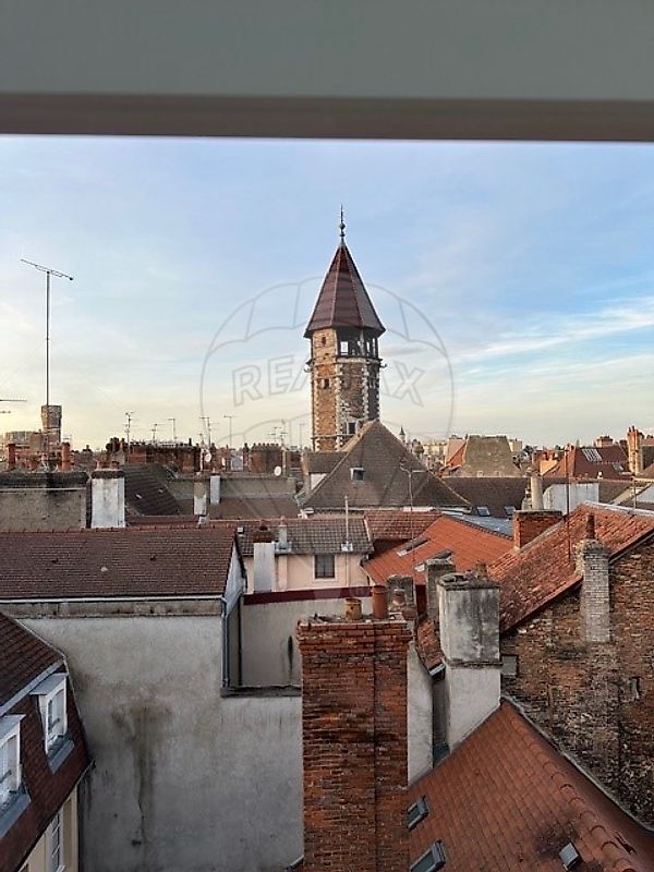 Appartement Place de l'Hôtel de Ville à Chalon-sur-Saône
