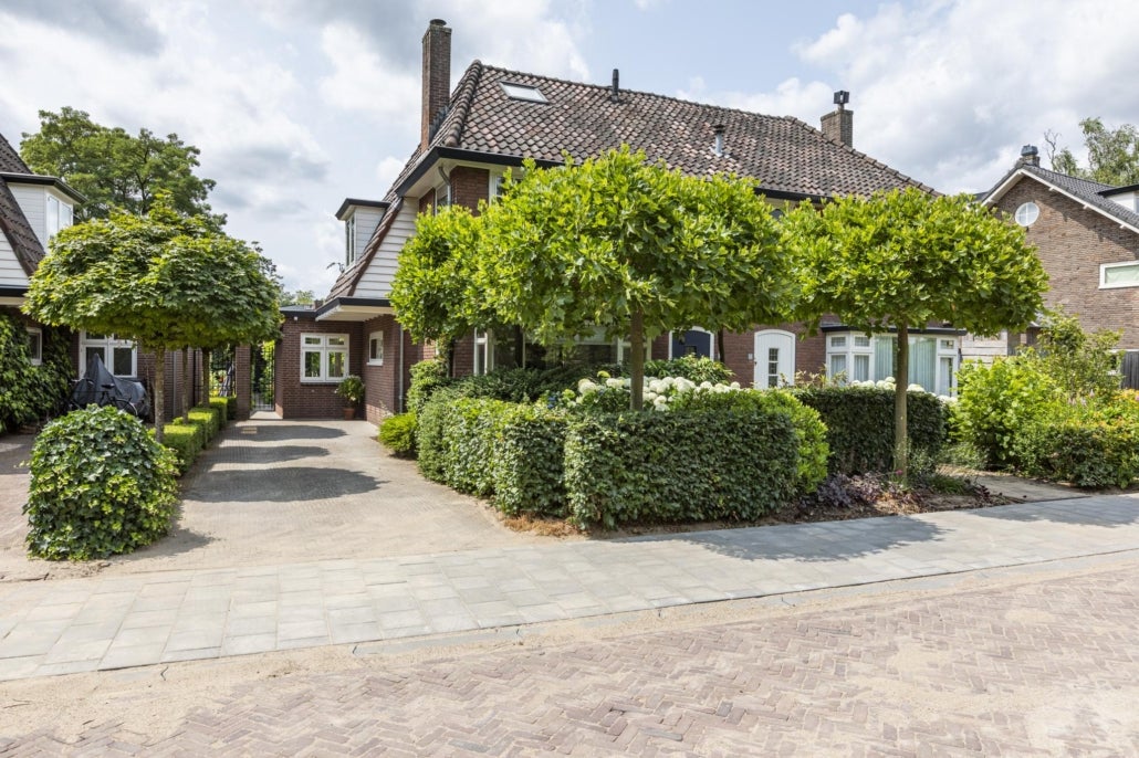 Huis Bernhardweg 9 in Waalre
