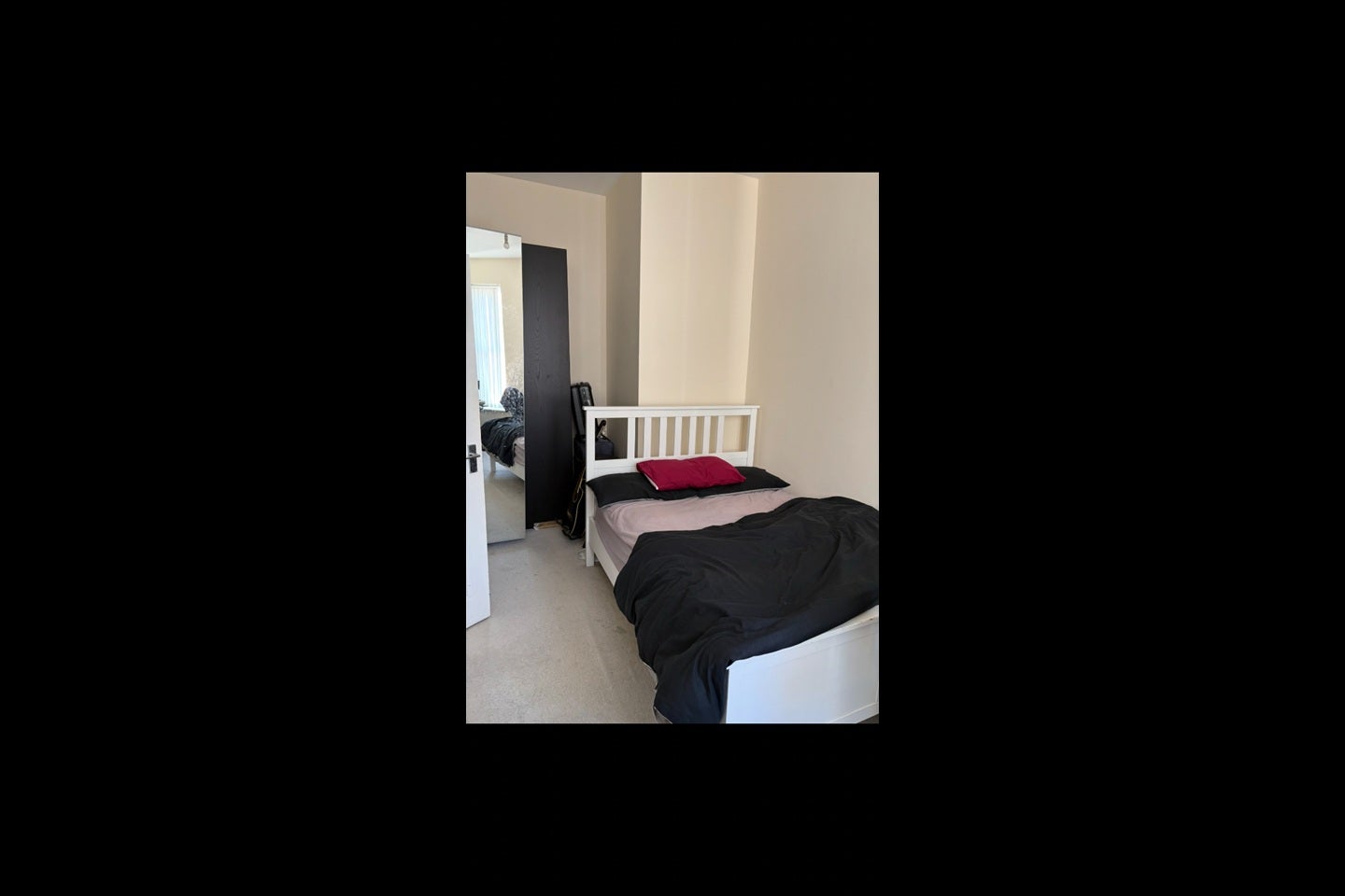 Room Knyveton Road in Bournemouth