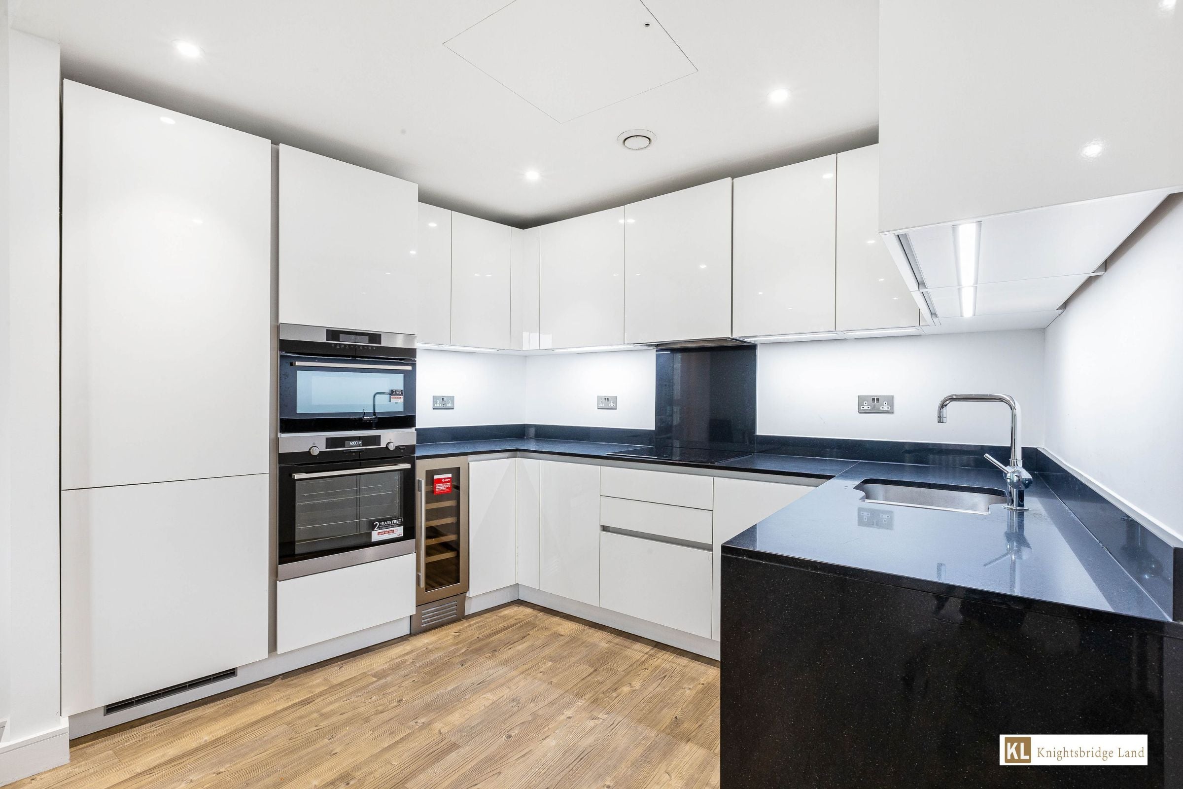 Flat Wandsworth Road in Greater London