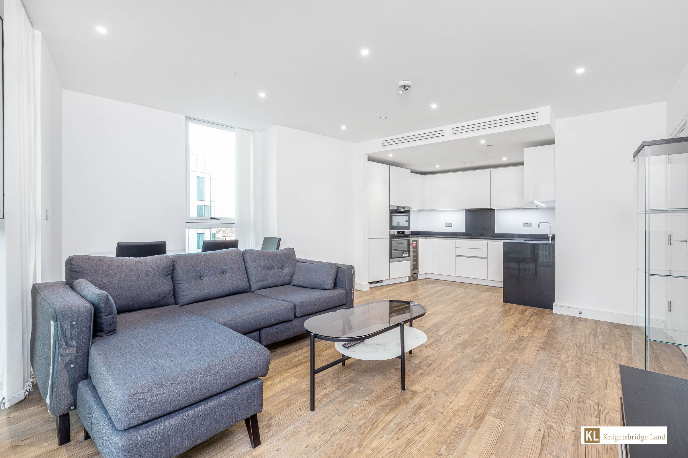 Flat Wandsworth Road in Greater London