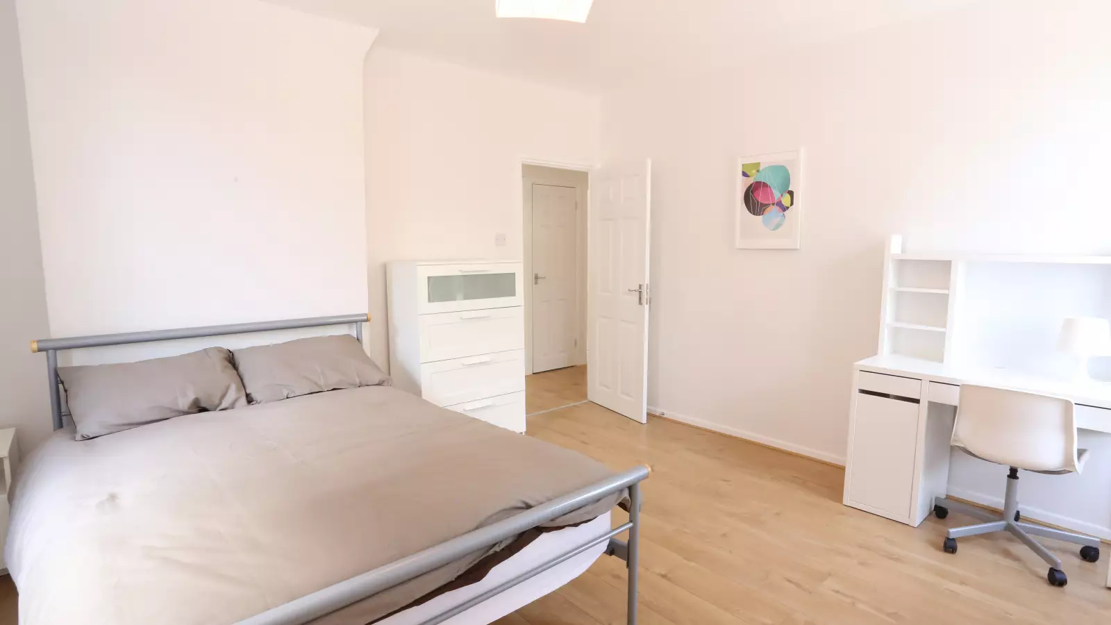 Room Blackwall Tunnel Northern Approach in Greater London