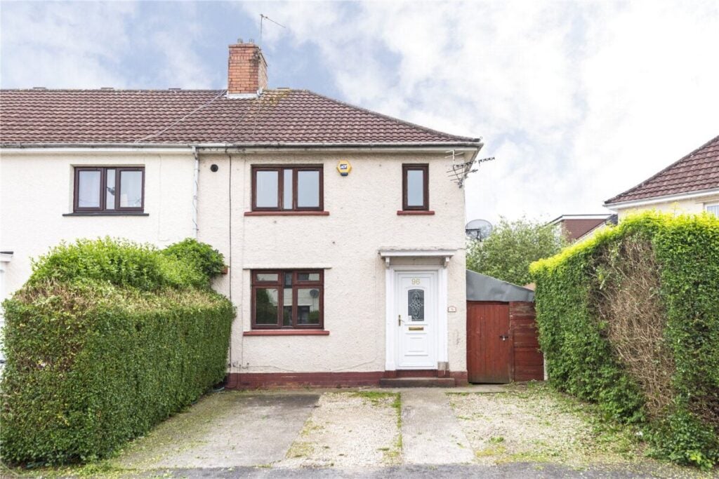 House Lydney Road in Bristol