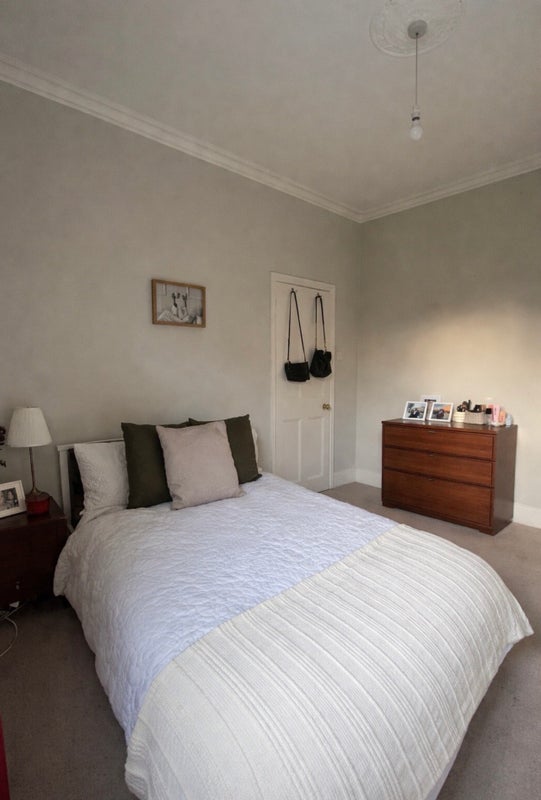 Room Haldon Road in Greater London