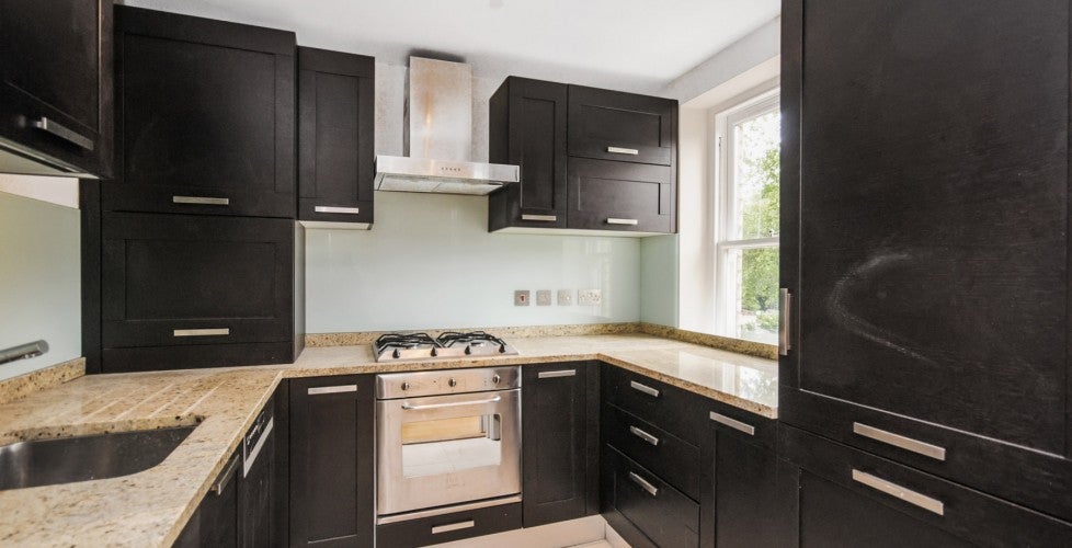 Flat North Side Wandsworth Common in Greater London
