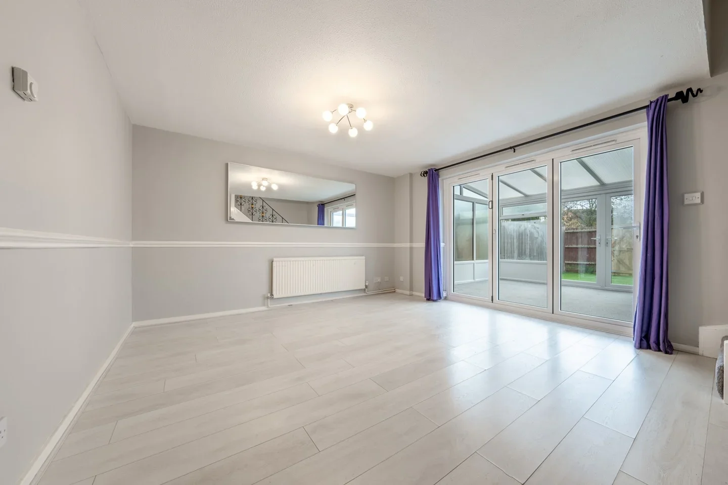 House Lombardy Way in Hertsmere