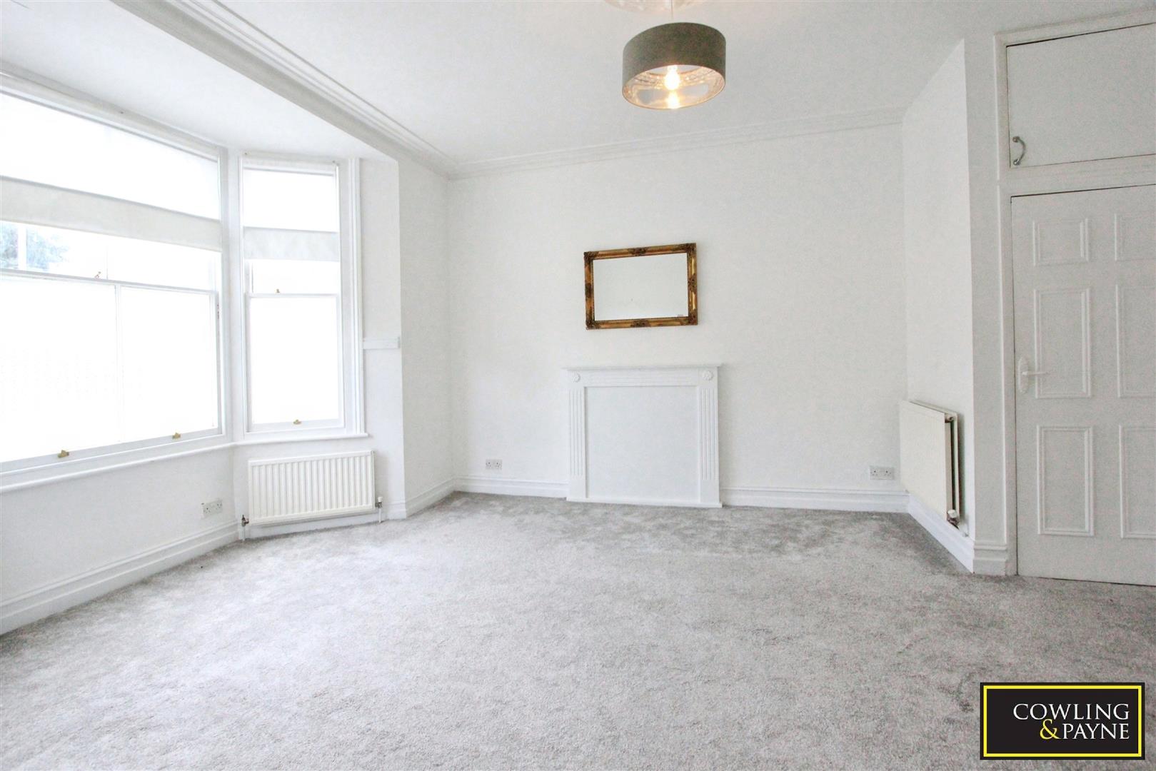 Flat Rose Valley in Brentwood