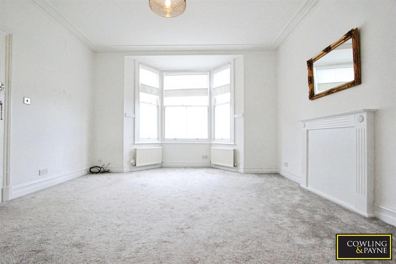 Flat Rose Valley in Brentwood