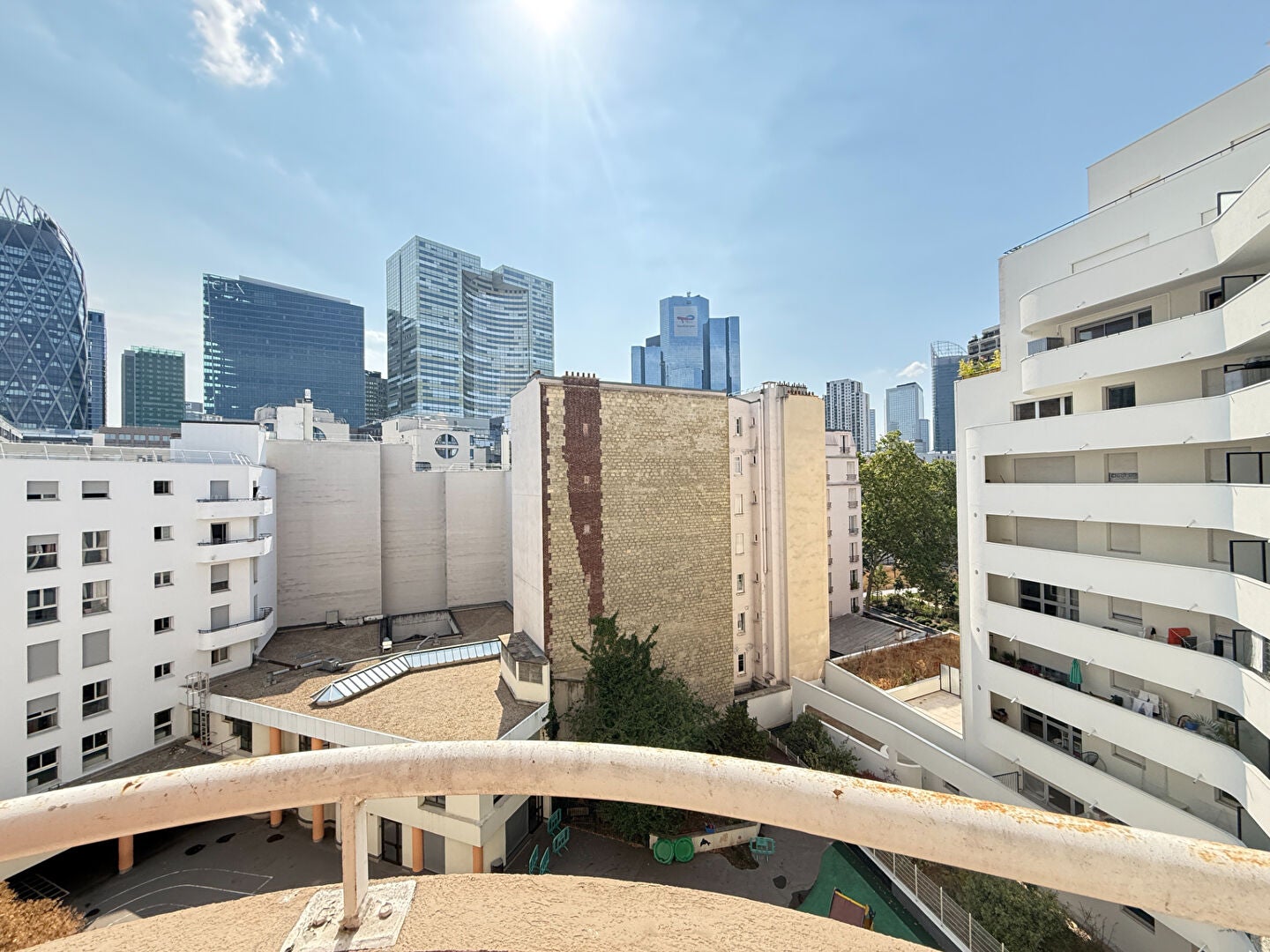 Appartement Place Charras à Courbevoie