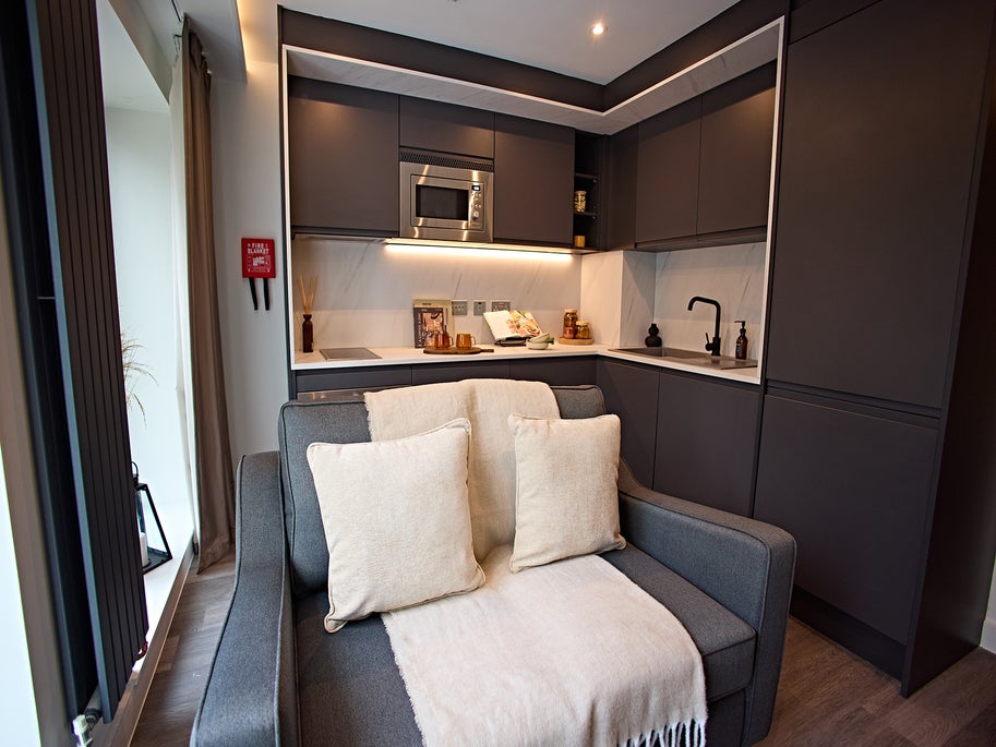 Room St Alban's Place in Leeds