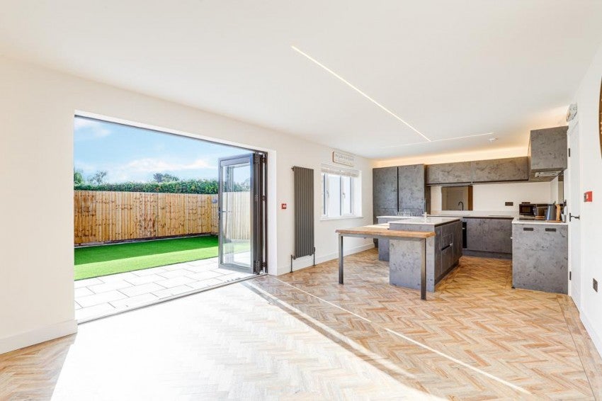 Room Highfield Drive in Nottingham