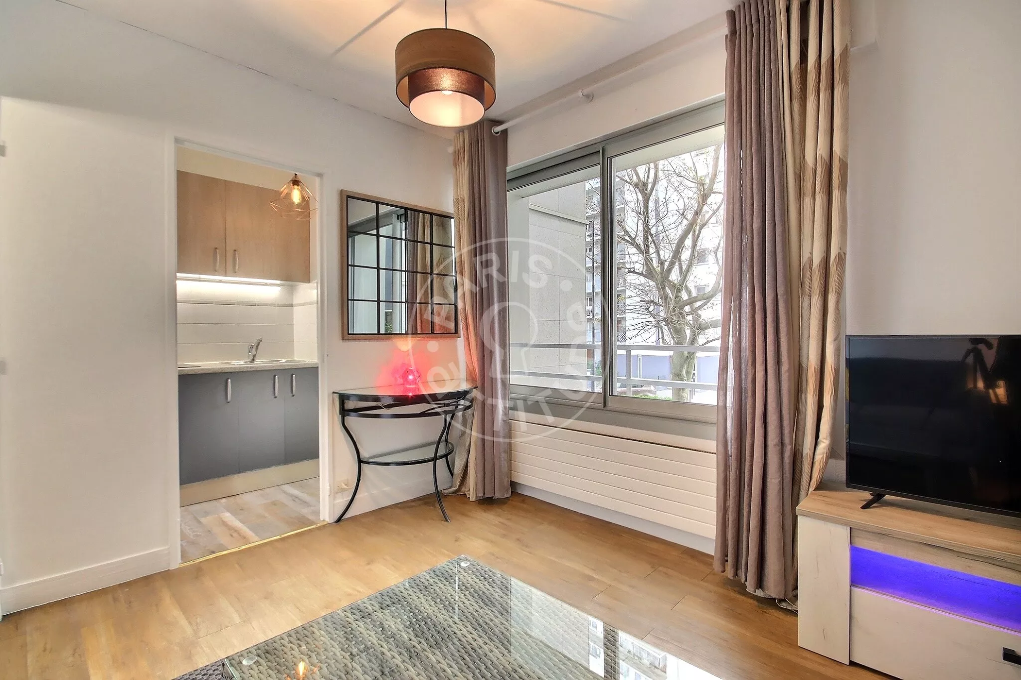 Appartement Place d'Alleray à Paris