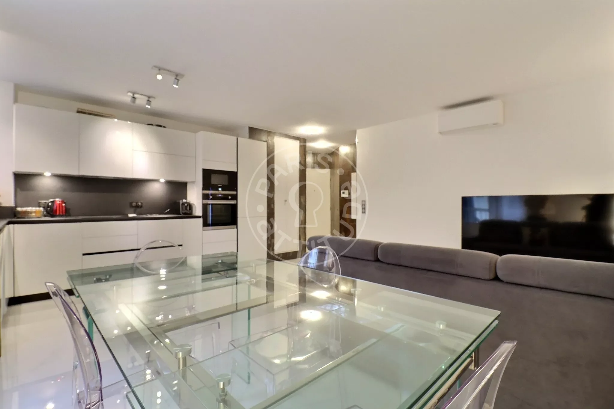 Appartement Avenue Niel à Paris