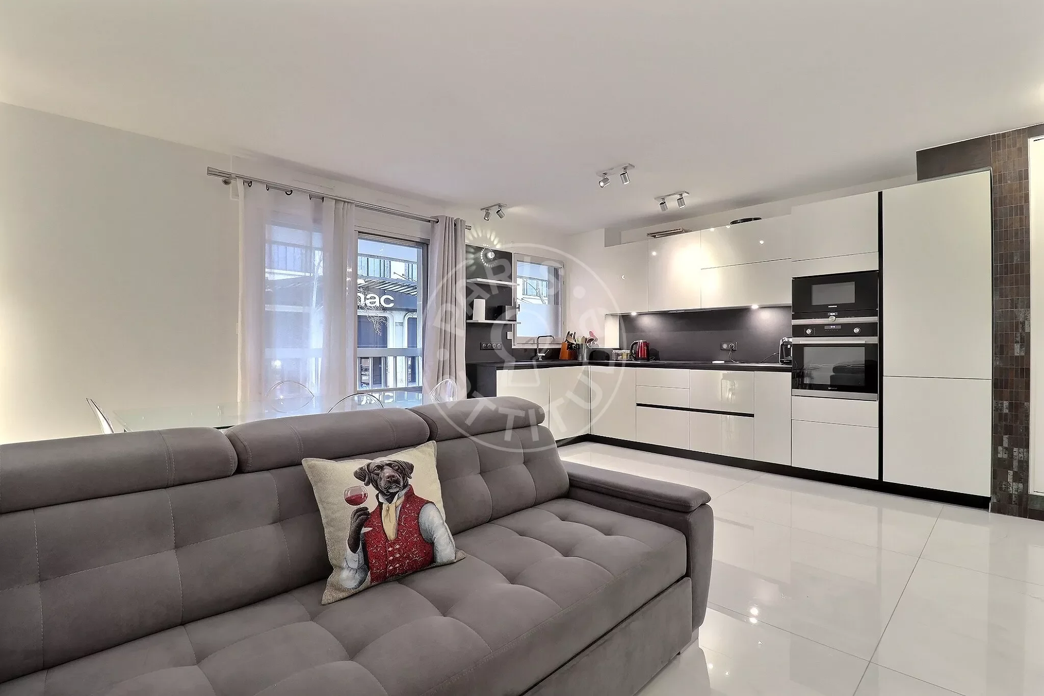 Appartement Avenue Niel à Paris
