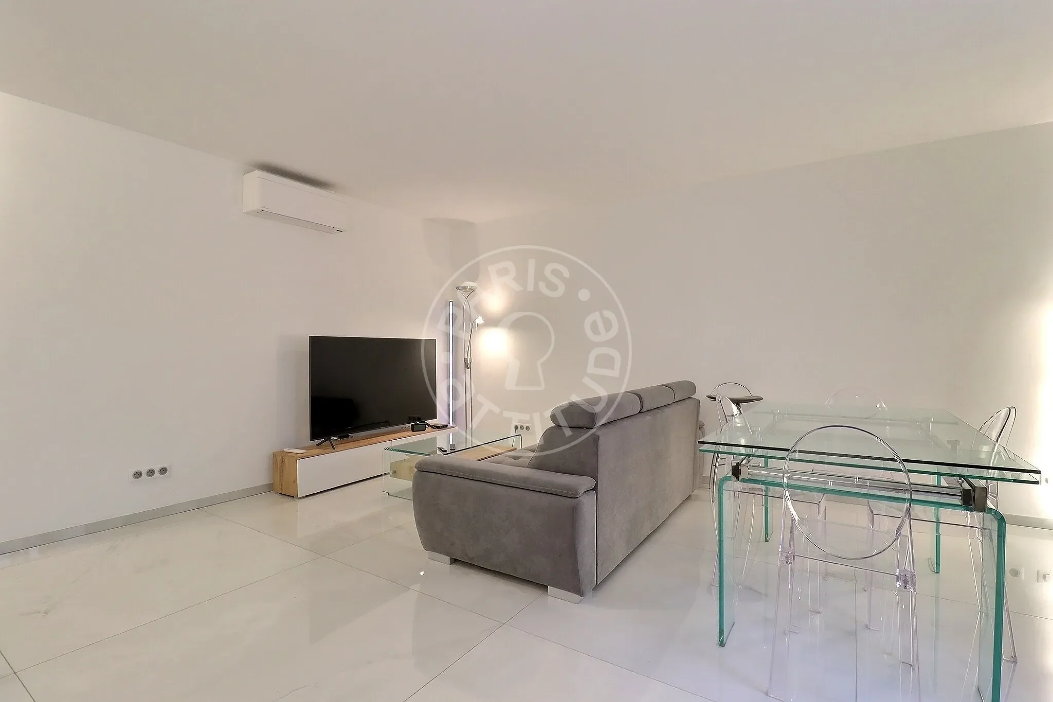 Appartement Avenue Niel à Paris