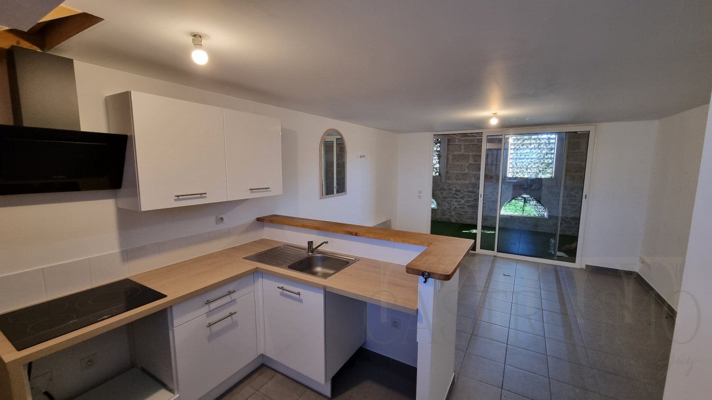 Flat Rue Jean Grand in Gallargues-le-Montueux