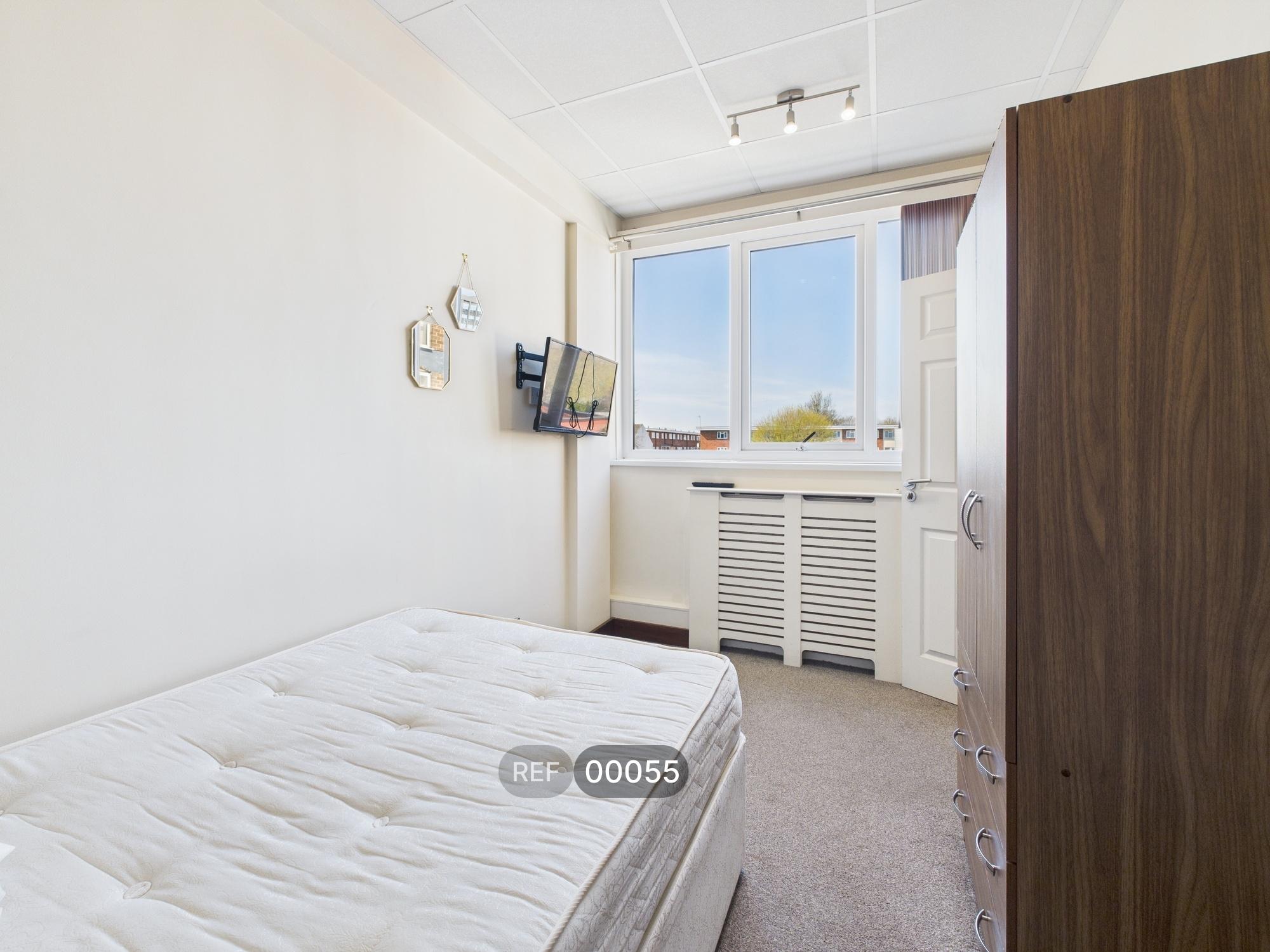 Room Anlaby Road in Hull