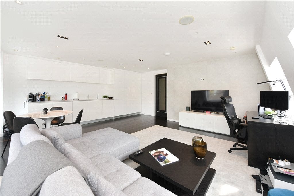 Flat Baker Street in City of Westminster