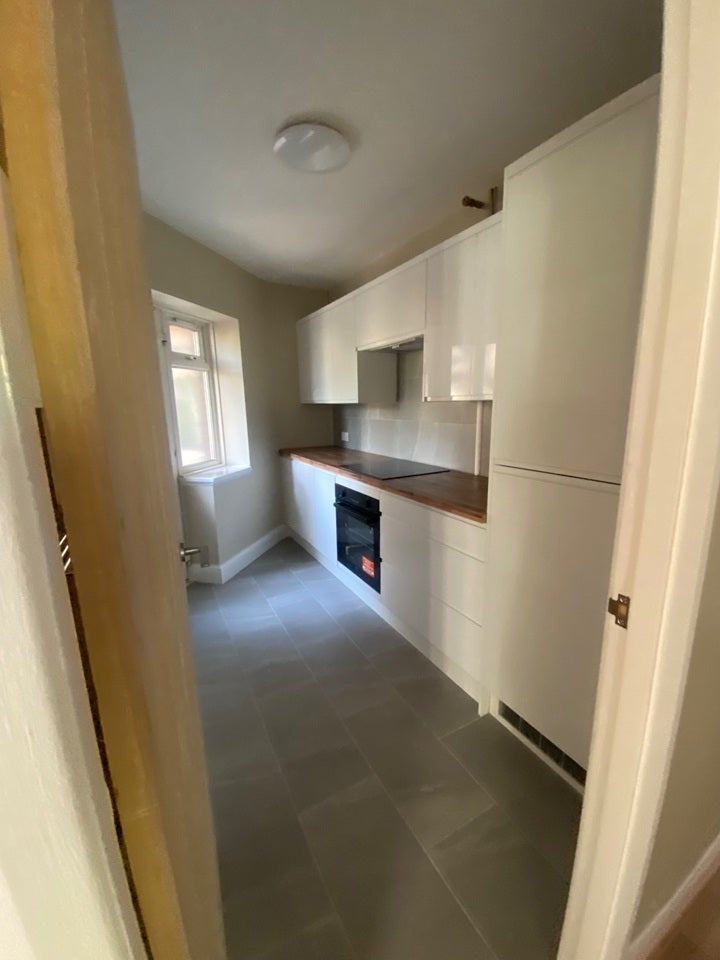 Flat Benhurst Court in Greater London