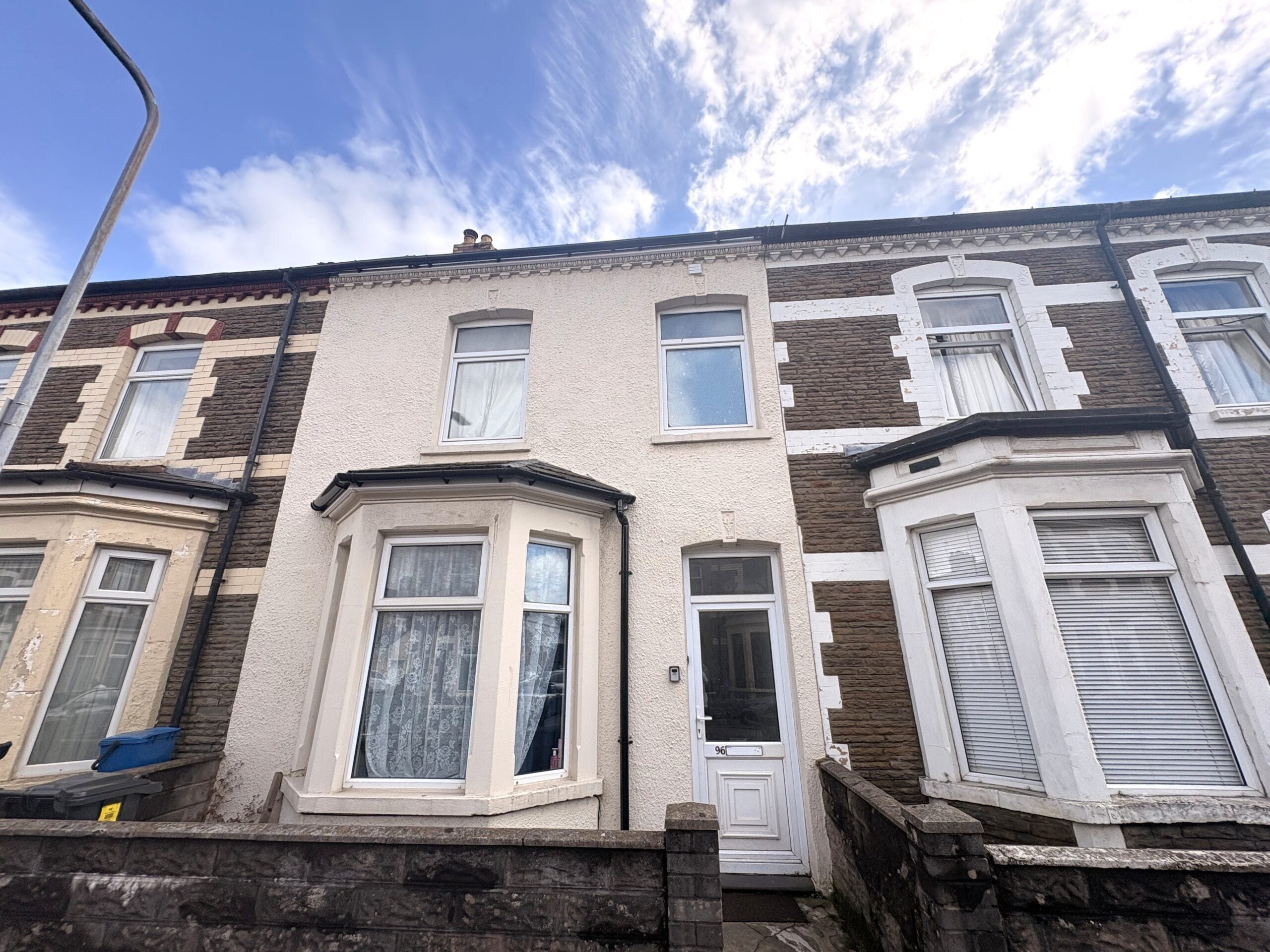 Room Habershon Street in Cardiff