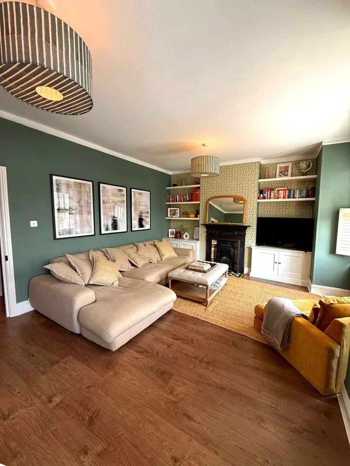 Flat Tranmere Road in Greater London