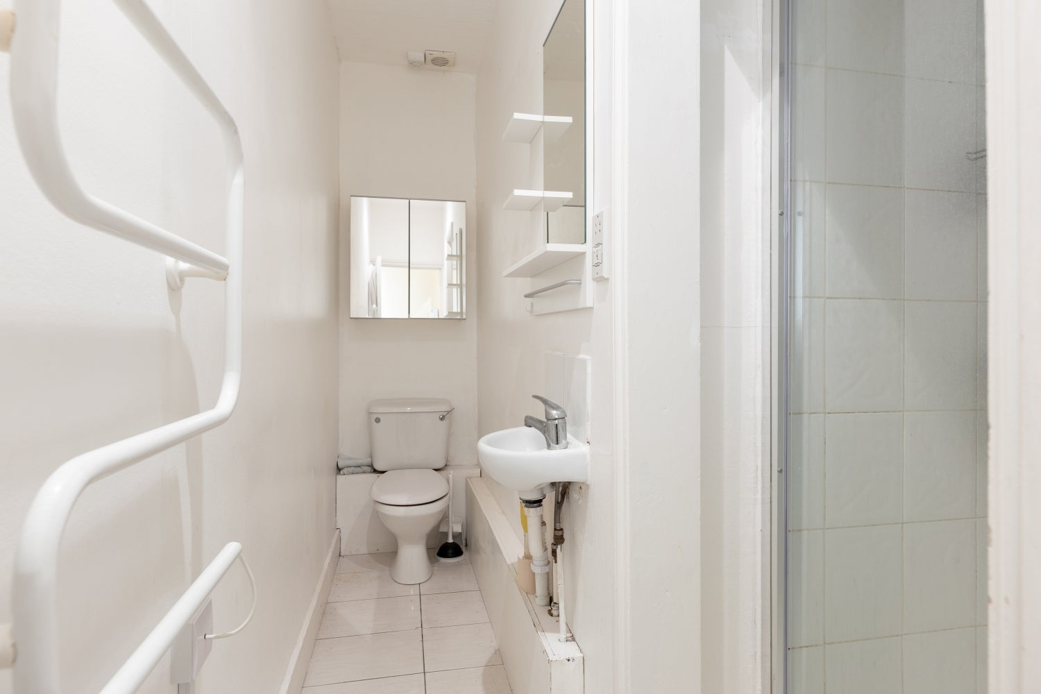 Flat De Vere Gardens in Greater London