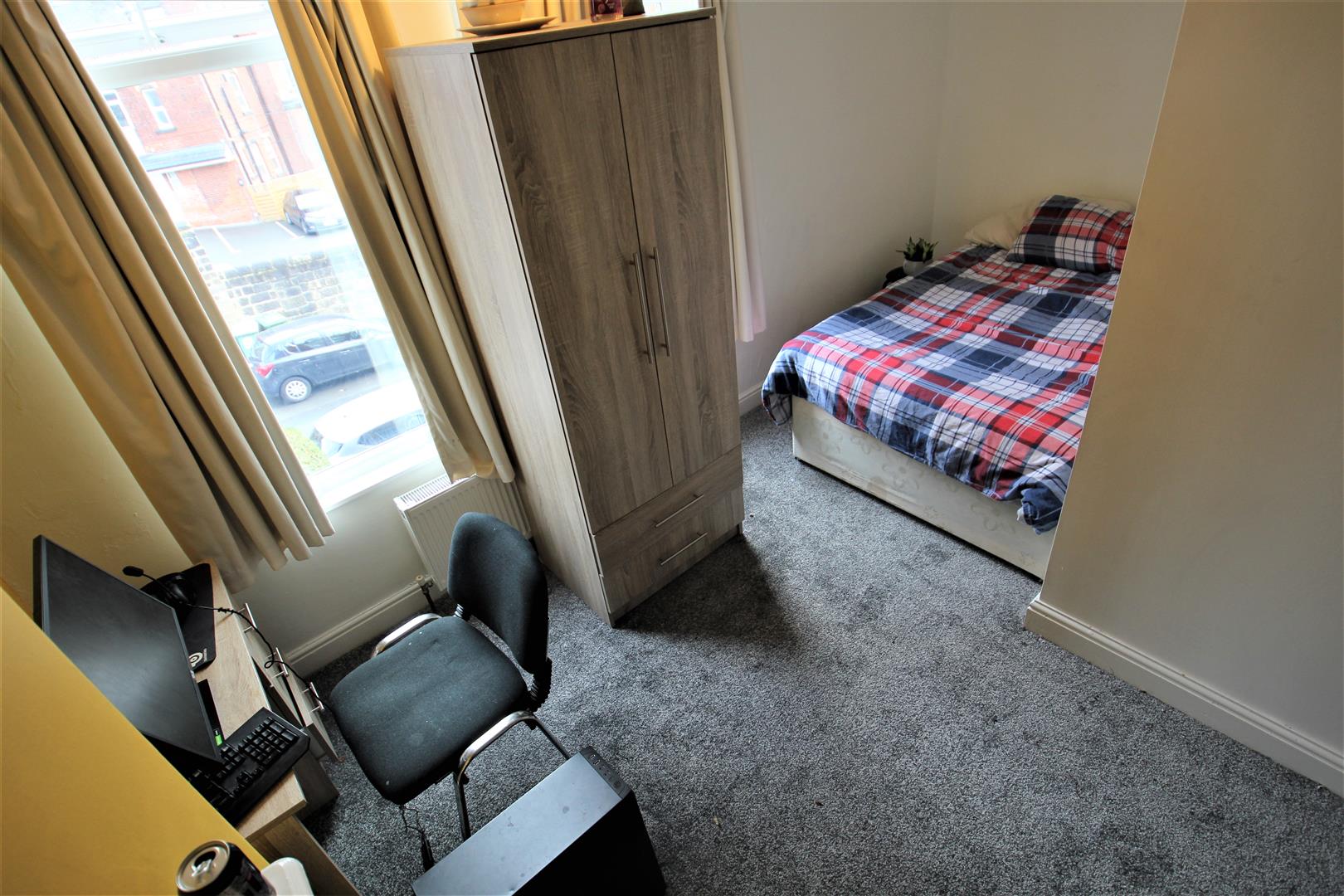 House Broomfield Street in Leeds