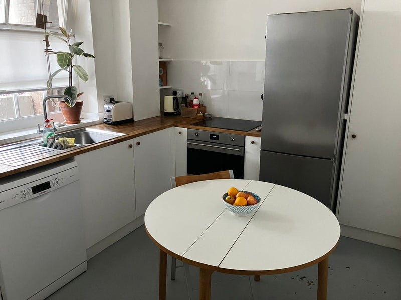 Room Page Street in City of Westminster