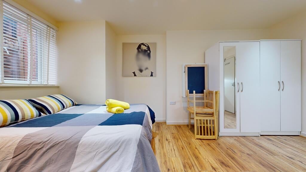 Room Anson Road in Greater London