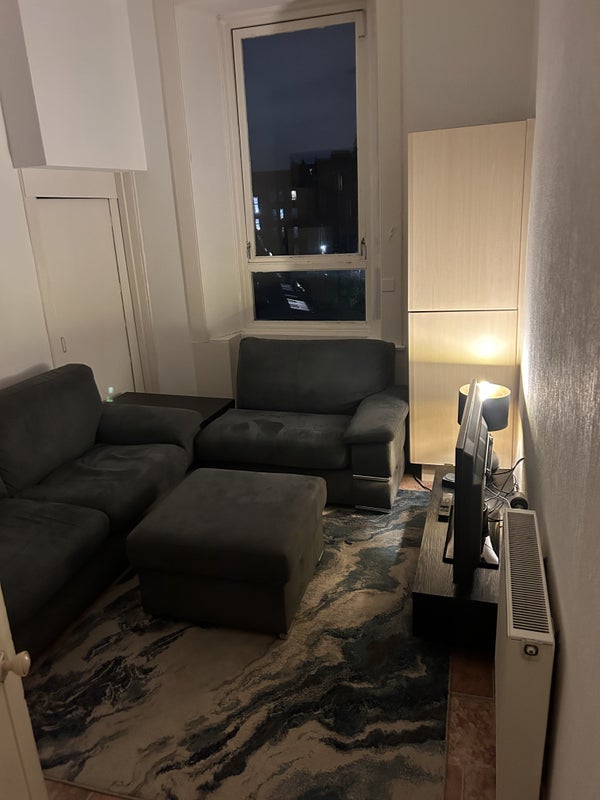 Room Byres Road in Glasgow