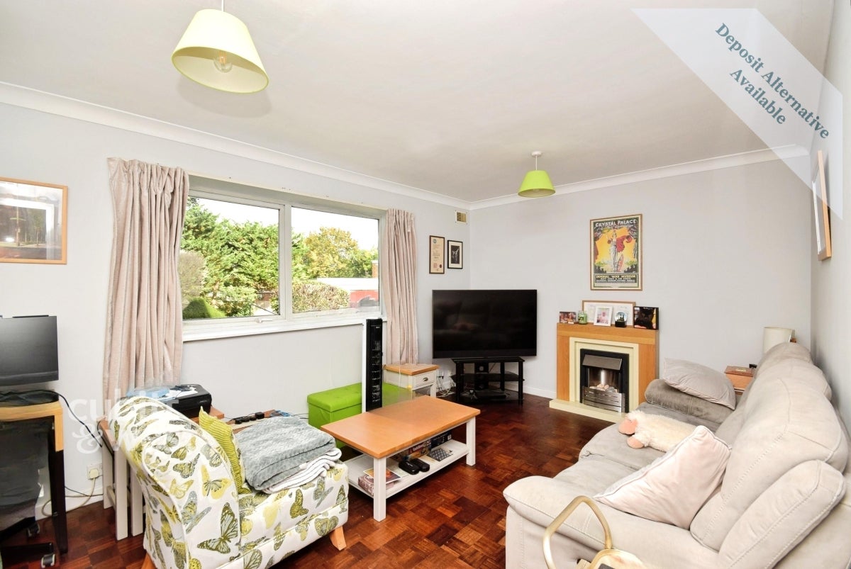 Flat Campbell Road in Greater London