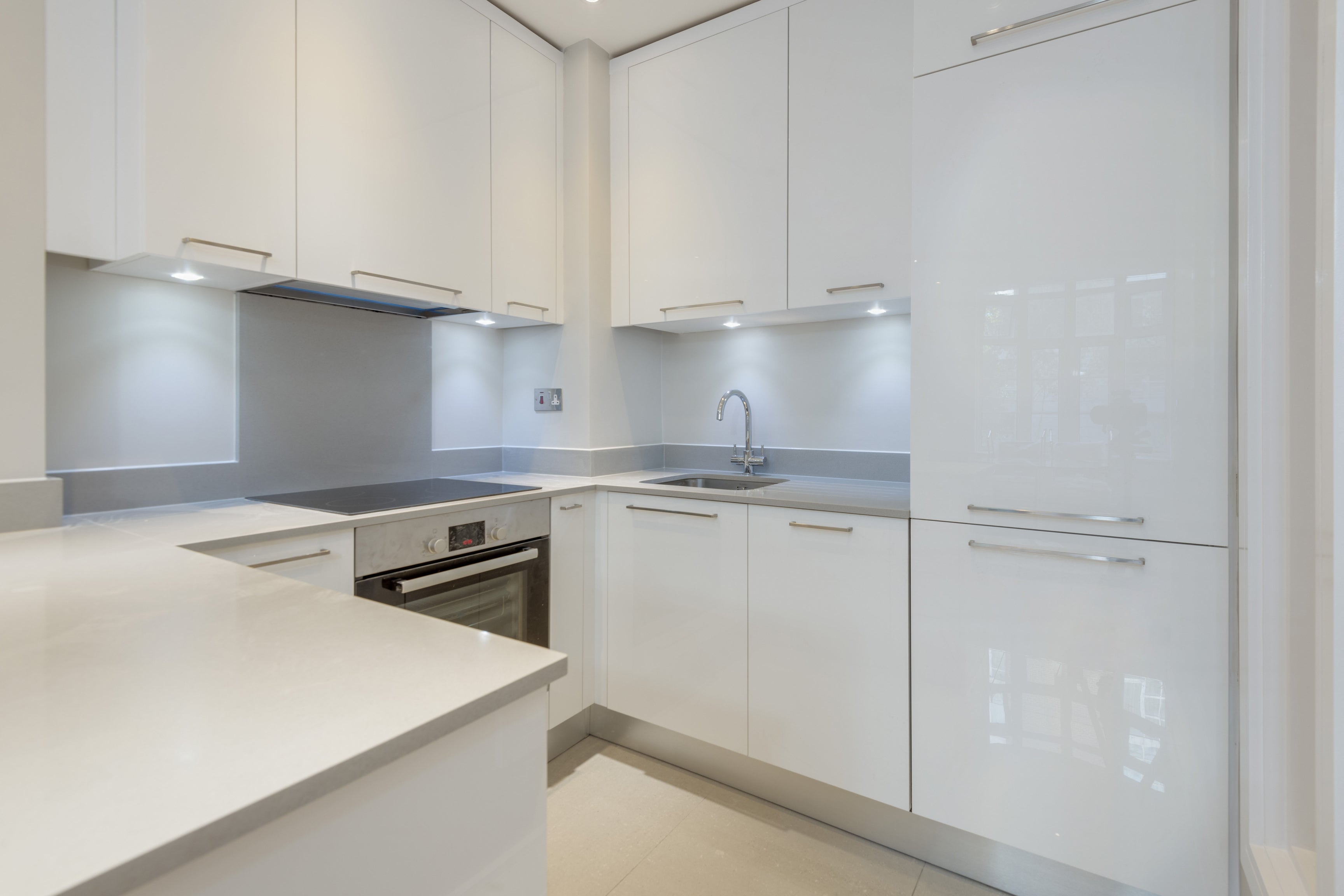 Flat Barbara Brosnan Court in City of Westminster