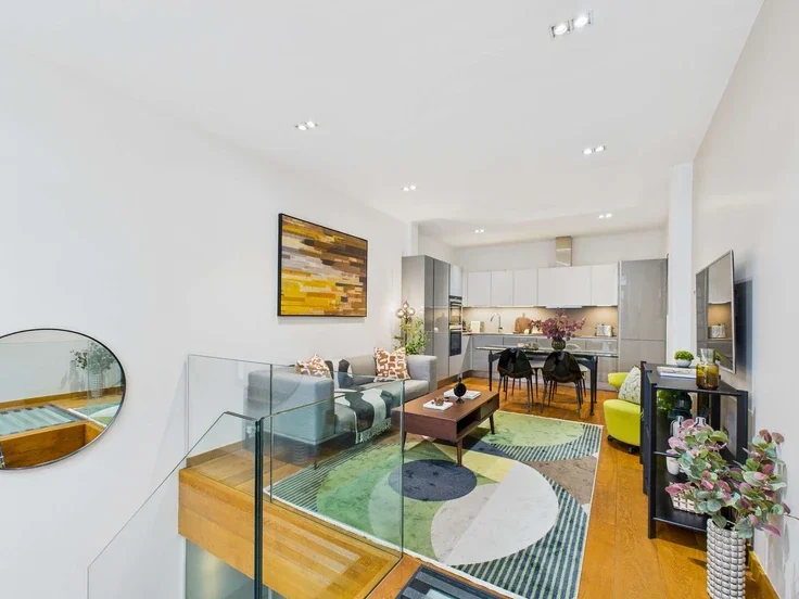 Flat Bayham Street in Greater London