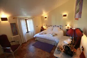 Chambre D 251 à Bazoches-sur-Hoëne