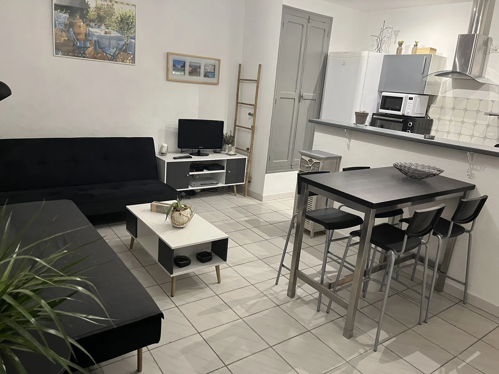 Appartement Rue Roumpo Quieu à Vedène