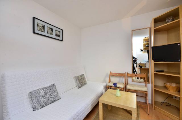 Room Fairholme Road in Greater London