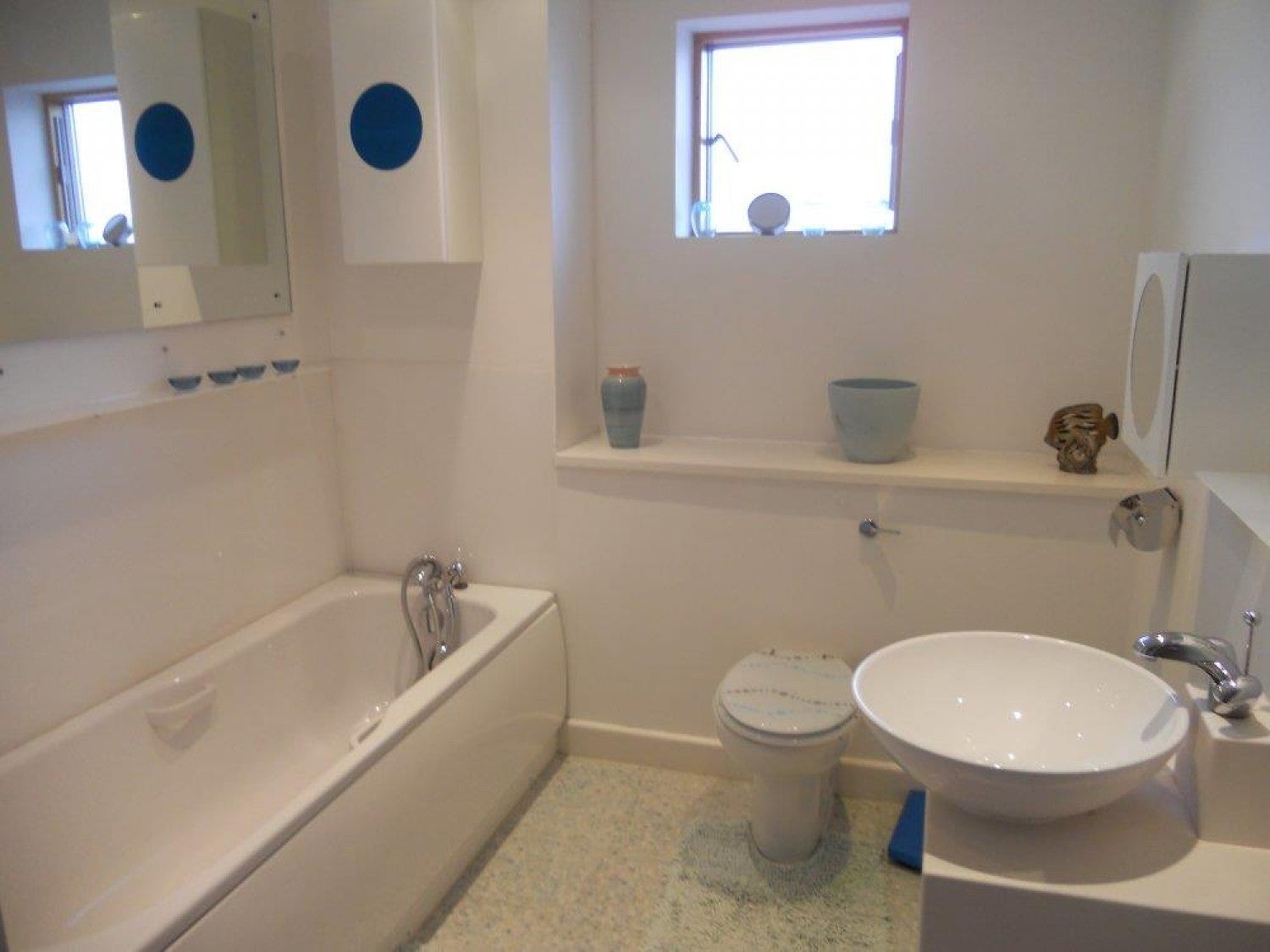 Flat Henke Court in Cardiff