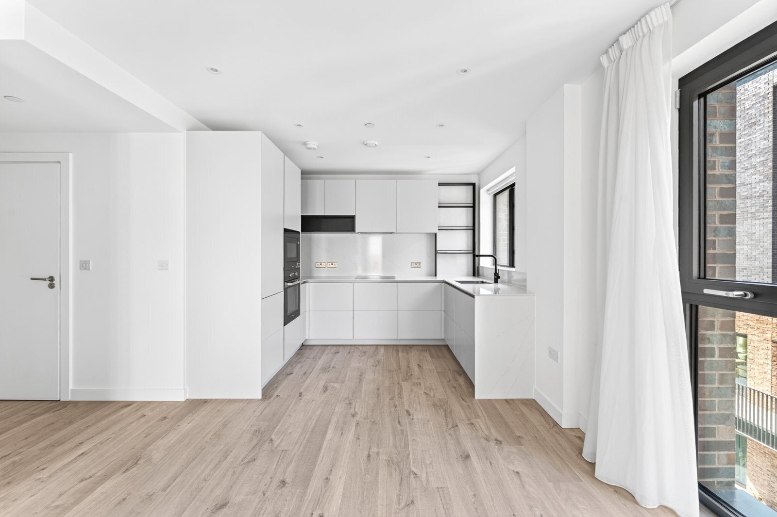 Flat Williamson Road in Greater London