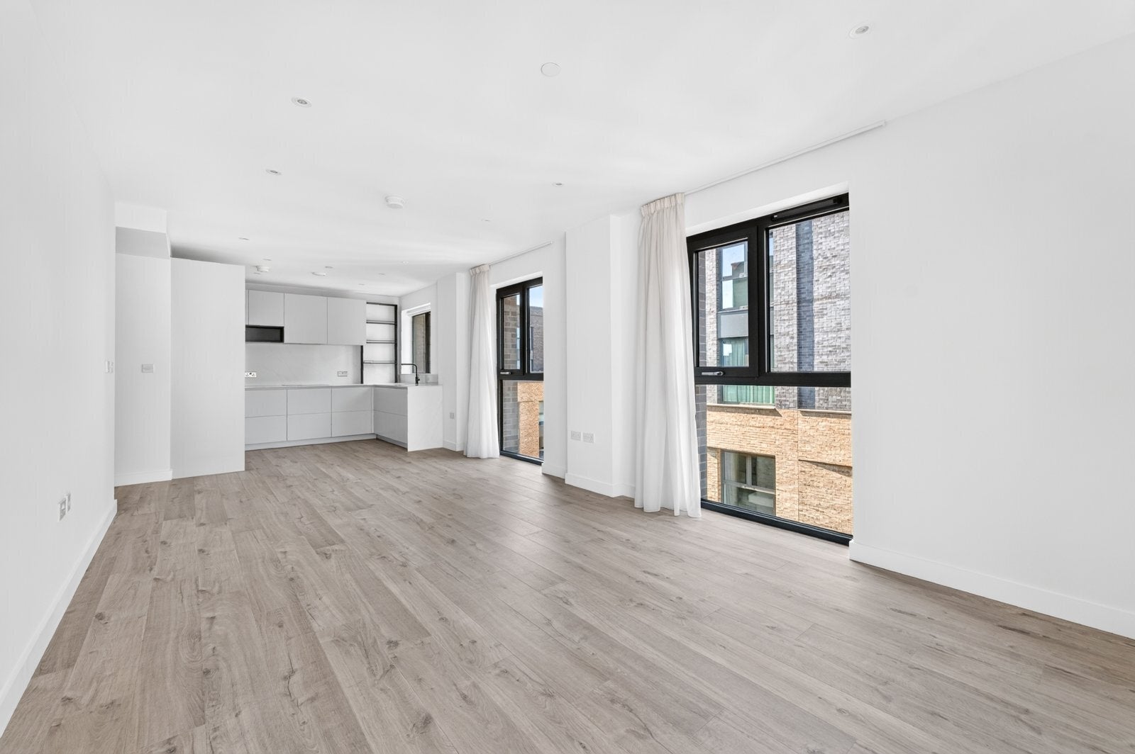 Flat Williamson Road in Greater London