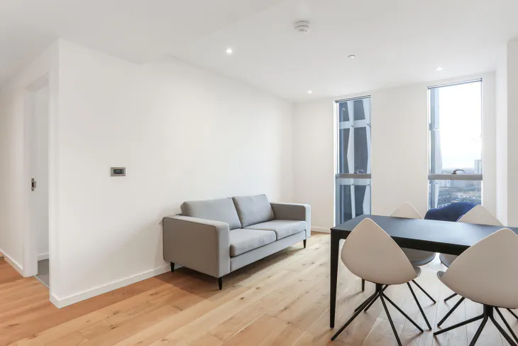 Flat Wood Lane in Greater London