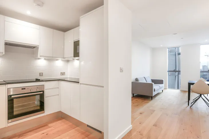 Flat Wood Lane in Greater London