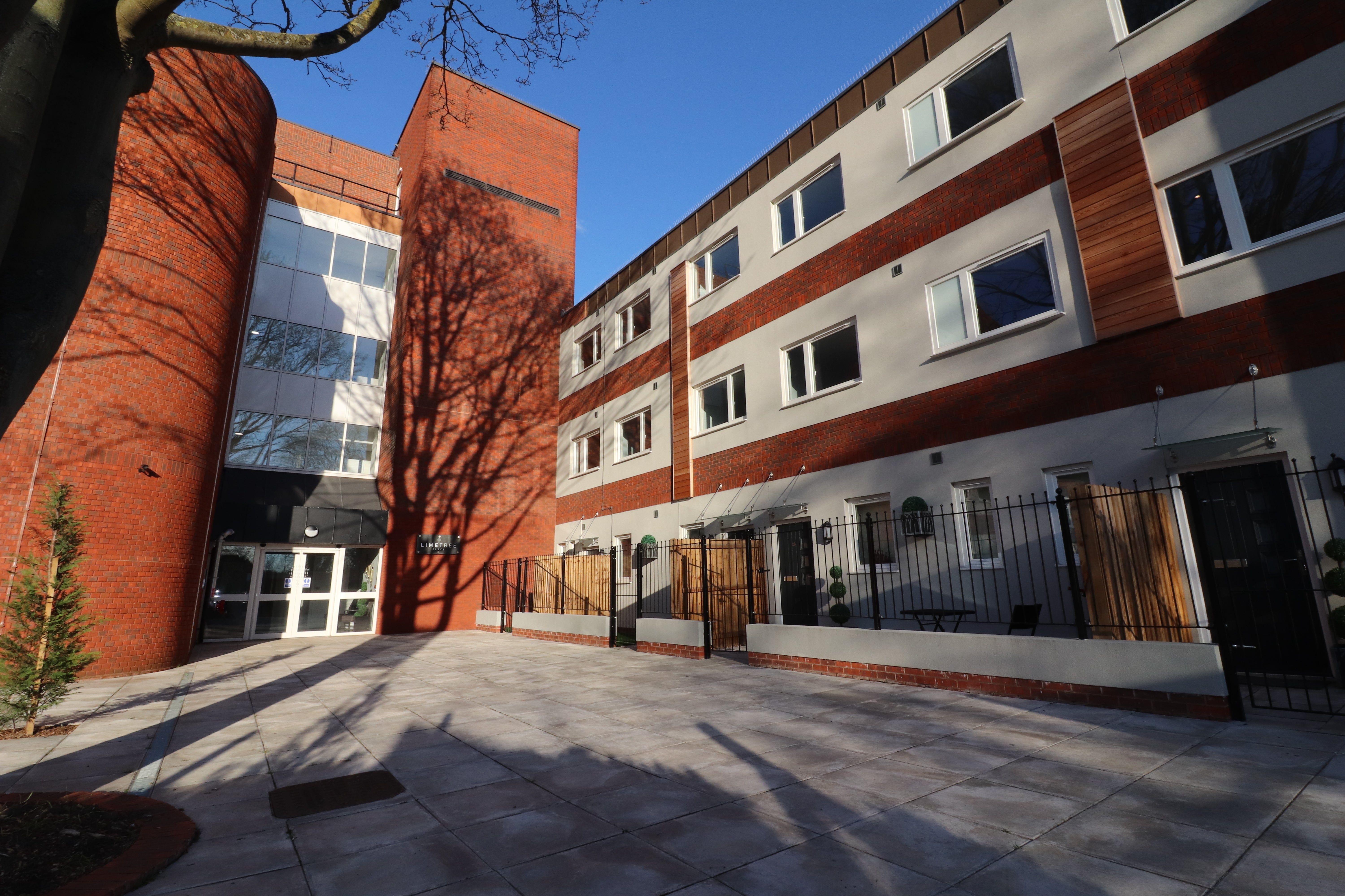 Flat Collingwood Road in Witham