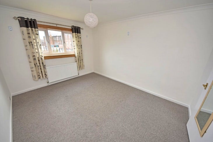 Flat Townend Road in Dumbarton