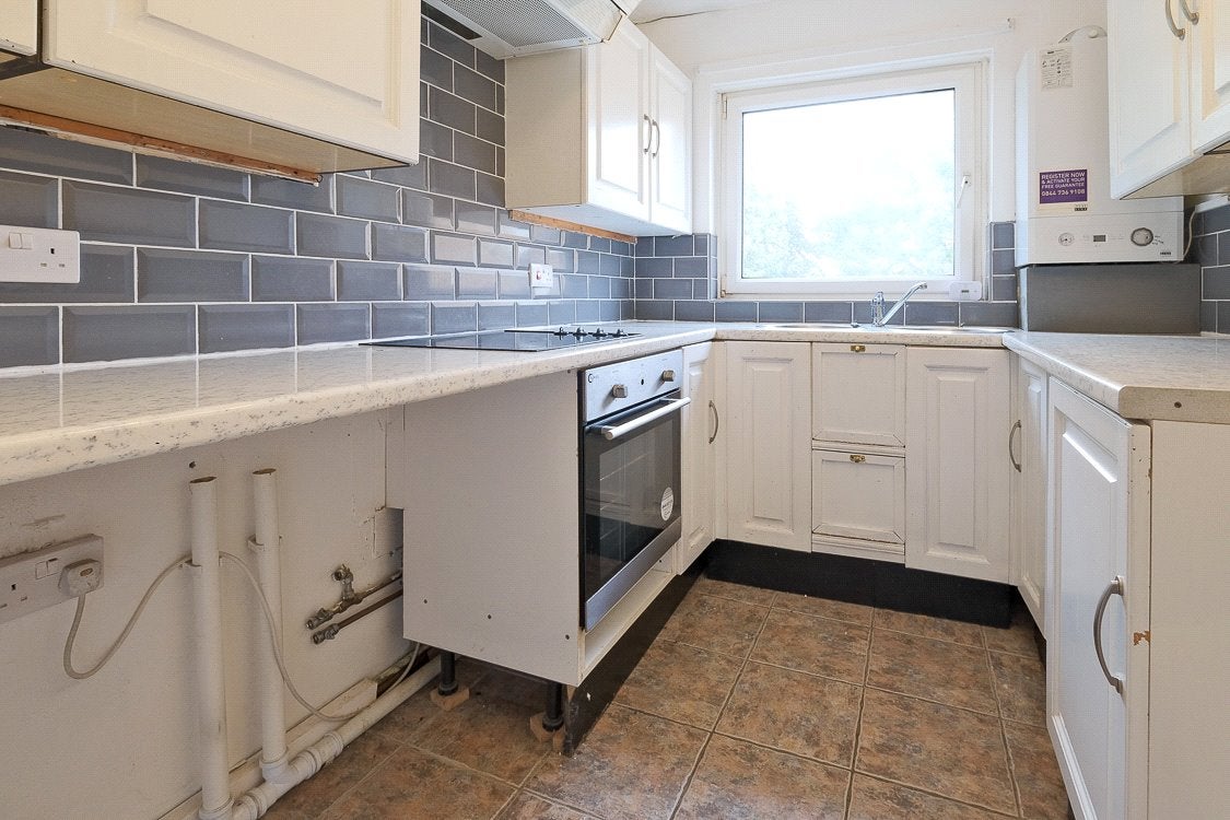 Flat Curlew Close in Hyndburn