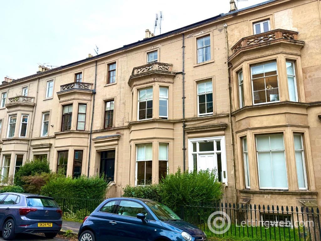 Flat Cecil Street in Glasgow