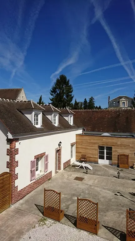 Chambre Rue de Méru à Villeneuve-les-Sablons