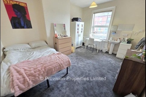 House Ebor Mount in Leeds