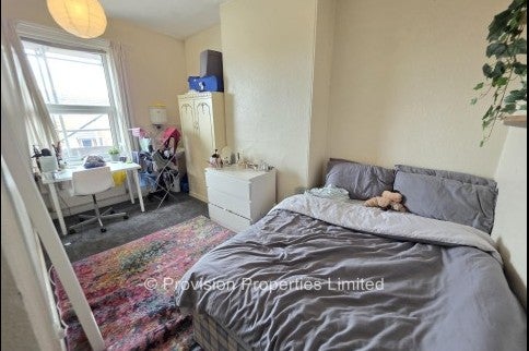 House Ebor Mount in Leeds