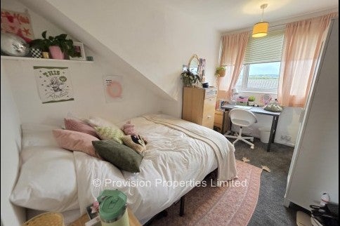 House Ebor Mount in Leeds